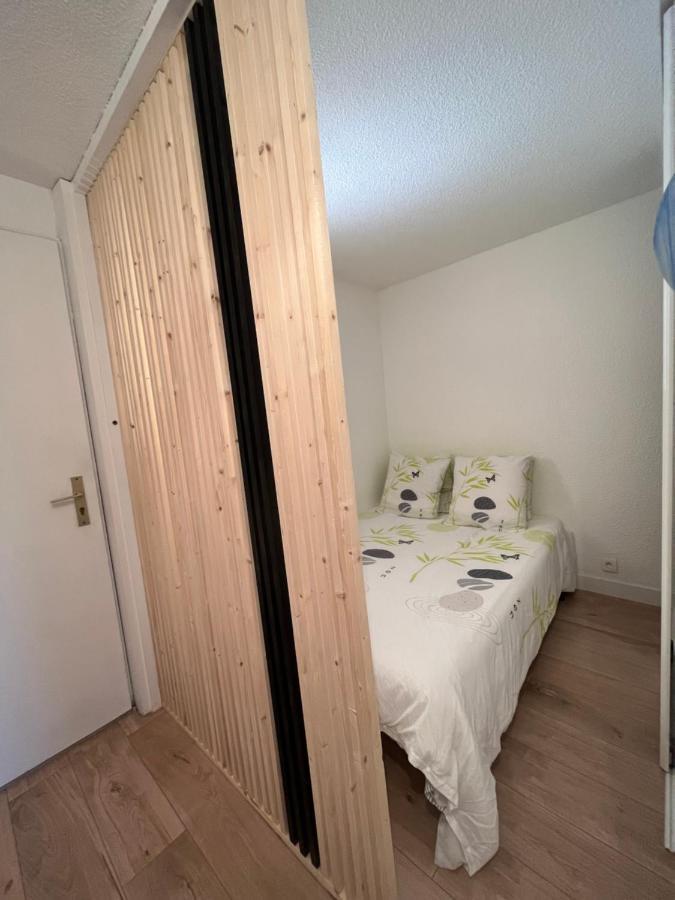 Appartement 2 Pieces En Rez De Jardin Avec Parking Et Piscine Villeneuve-Loubet Exteriör bild
